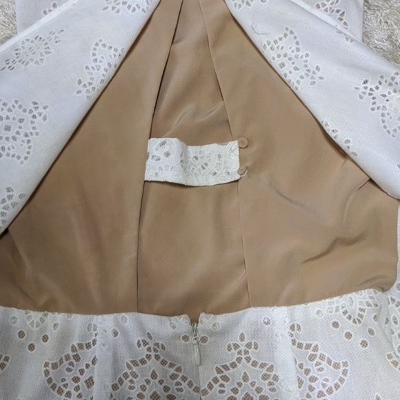 BCBG Max Azria Vivian Dress 4 - Picture 8 of 10